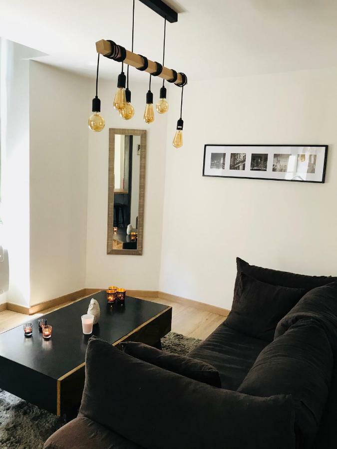Appart Loft Hammam Privatif Apartment Nimes Exterior photo
